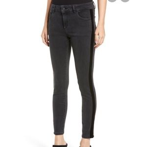 DL1961 Black Jeans